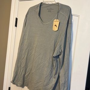 tags on tommy bahama v neck long sleeve